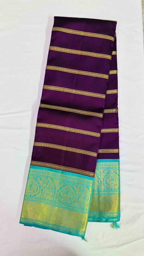 Pure Kanchipuram Handloom Saree with Pure Zari - Wine and Rama Green