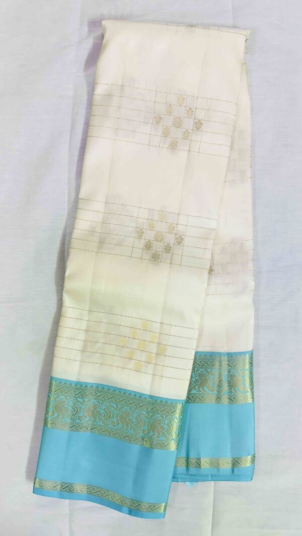 Pure Kanchipuram Silk Saree - Cream with Rama Green