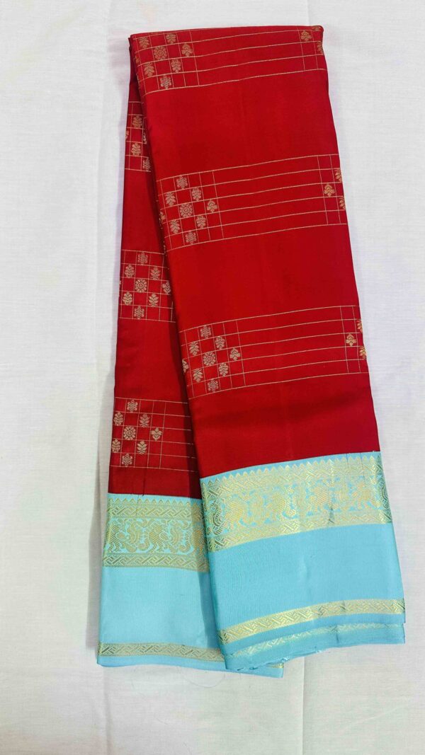 Pure Kanchipuram Silk Saree - Red with Rama Green
