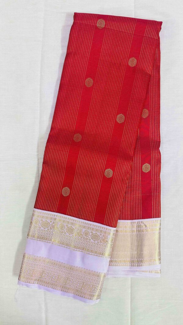 Pure Kanchipuram Silk Saree - Red with Lavender